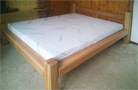 Truhlářství POHAN - zakázková výroba - postel z masivu